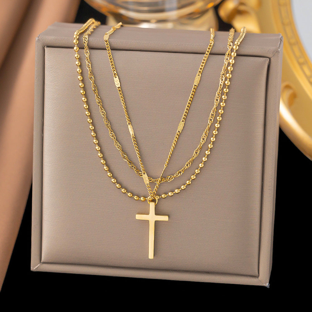Collar de capas con cruz