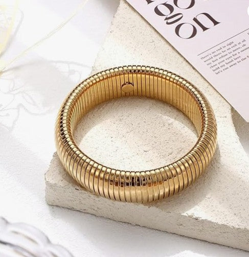 Brazalete dorado flexible