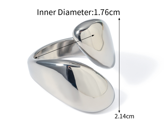 Anillo asimétrico plateado